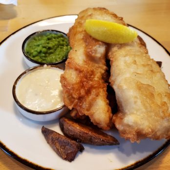 The Sheffield - Fish fry, loved it!! - Bars Near Me - Rochester, New York