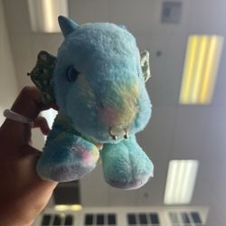 Kassidy's Piercing & Fine Jewelry Boutique - Support piercing dragon