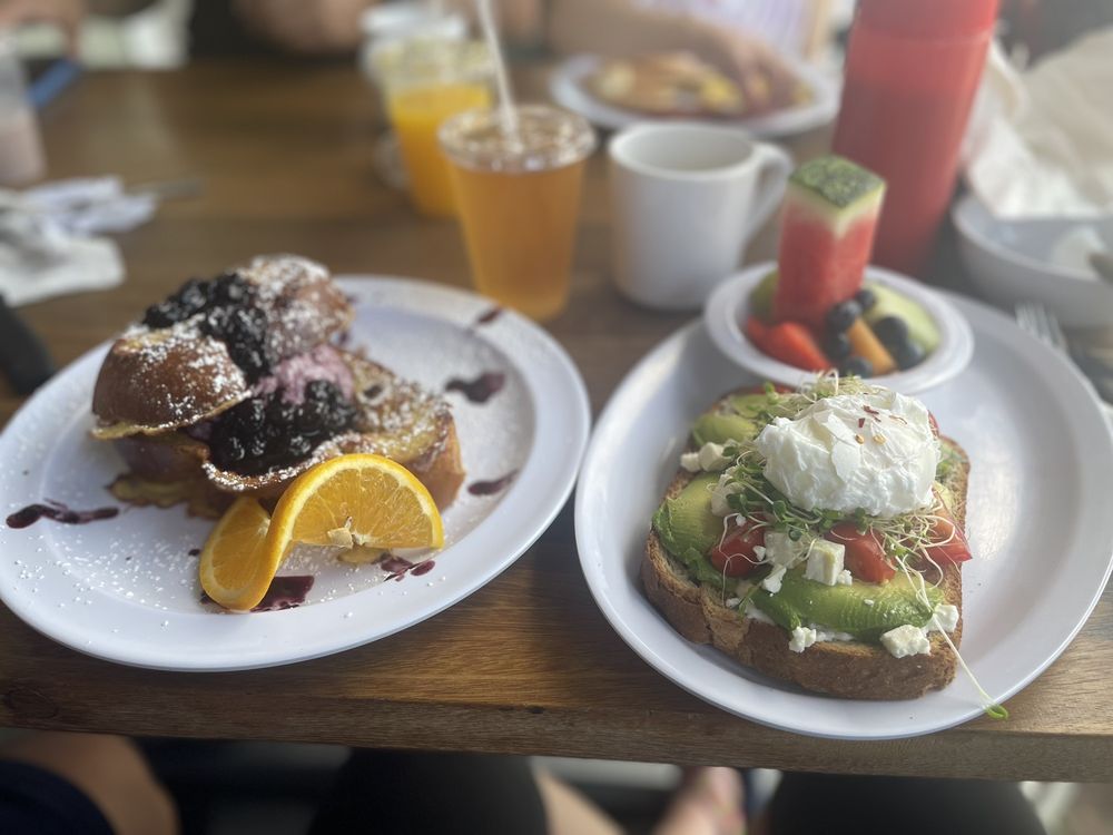 HONEY’S FARM FRESH GOURMET KITCHEN - 147 Photos & 95 Reviews - 27 ...