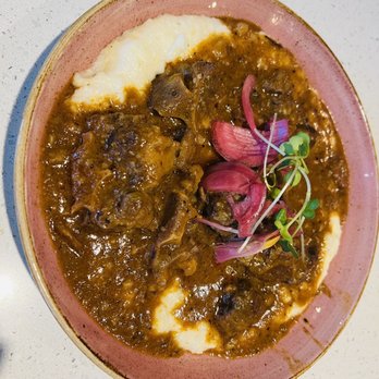 Just Brunch Breakfast Bar - Oxtail and grits (changed from grit cakes to creamy grits) - Breakfast & Brunch Near Me - Duluth, Georgia