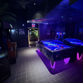 Select Start - They've got all the classics! - Bars Near Me - Winnipeg, Manitoba Select Start - They've got all the classics! - Bars Near Me - Winnipeg, Manitoba