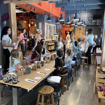 Petit Bizoo  Art Studio - Art Classes Near Me - Encino, California