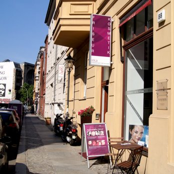 stiLa - Hair Salons Near Me - Berlin, BE