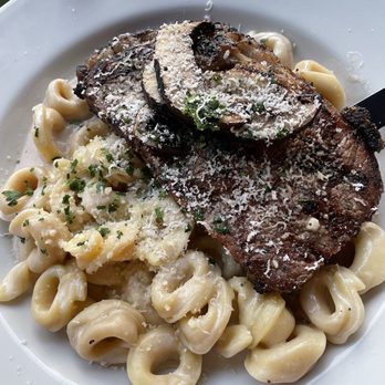 Frankie Primo's +39 - Cheese tortellini with ribeye - Italian Near Me - Buffalo, New York Frankie Primo's +39 - Cheese tortellini with ribeye - Italian Near Me - Buffalo, New York