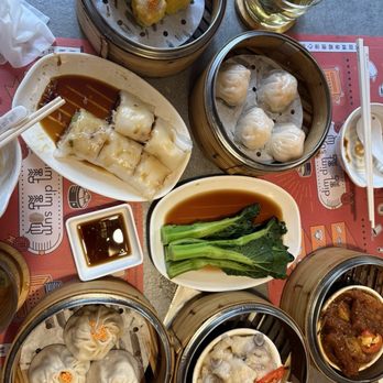 點點心 - Dim Sum Near Me - Hong Kong, HK