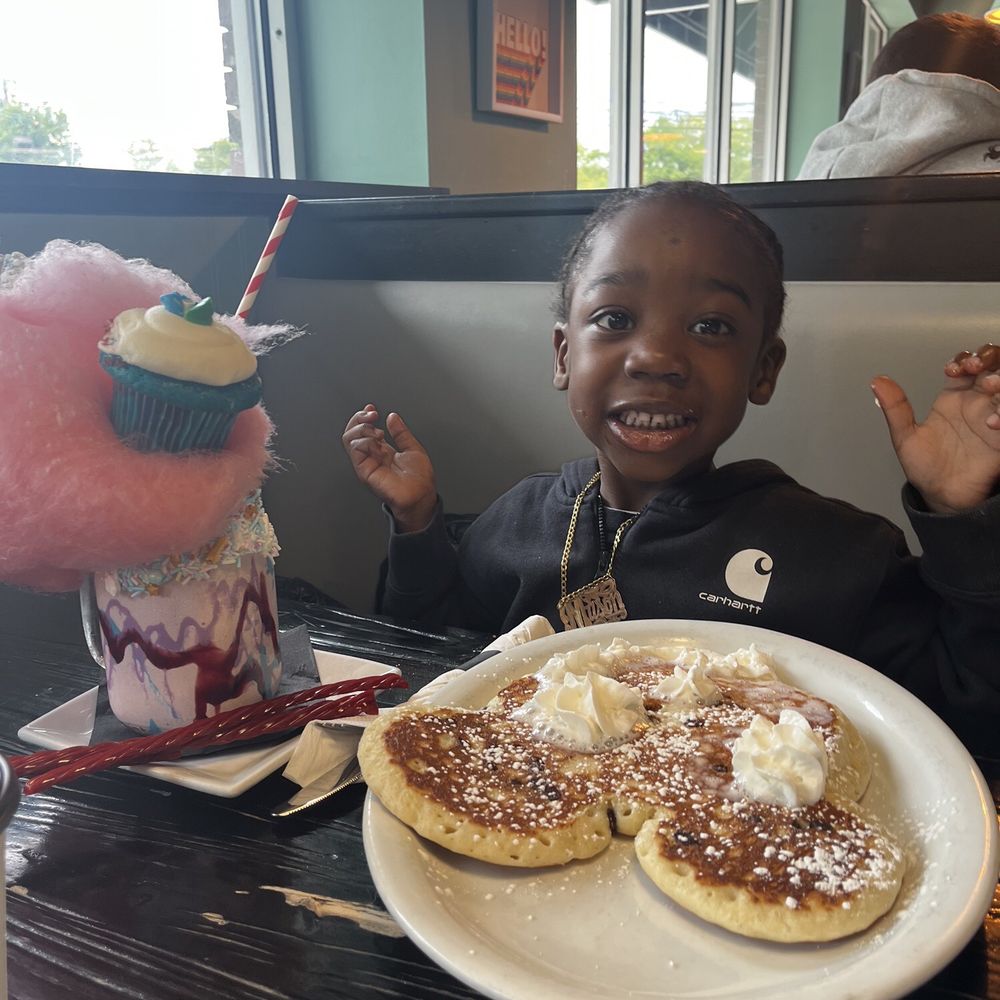 Brownstone Pancake Factory - Happy Face Pancakes and Unicorn Cotton Candy Shake - Desserts Near Me - Brick Township, New Jersey Brownstone Pancake Factory - Happy Face Pancakes and Unicorn Cotton Candy Shake - Desserts Near Me - Brick Township, New Jersey
