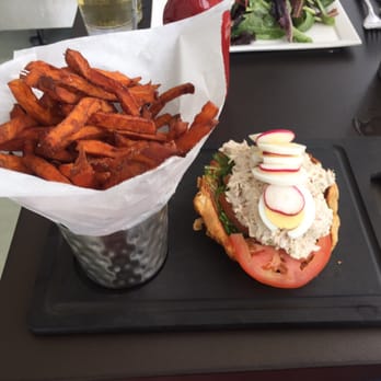 Del Ray Cafe - Mmmmmm. Ahi tuna salad and sweet potato fries. - French Near Me - Alexandria, Virginia Del Ray Cafe - Mmmmmm. Ahi tuna salad and sweet potato fries. - French Near Me - Alexandria, Virginia