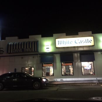 White Castle - Parking lot! - Fast Food Near Me - Bayside, New York White Castle - Parking lot! - Fast Food Near Me - Bayside, New York