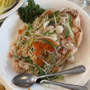 Neptune Palace Seafood Restaurant - Seafood Near Me - Vancouver, British Columbia Neptune Palace Seafood Restaurant - Seafood Near Me - Vancouver, British Columbia