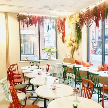 GigaFood - interior, september 2019 - Cafes Near Me - Stockholm, Alberta GigaFood - interior, september 2019 - Cafes Near Me - Stockholm, Alberta