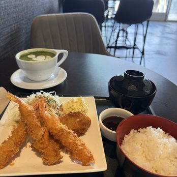 Cafe Hana - Coffee & Tea Near Me - Irving, Texas