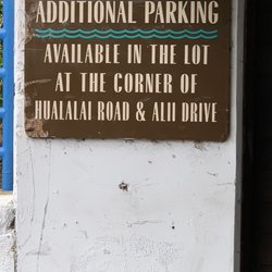 Oceanfront Coffee & Ice Cream Cafe - Additional Parking