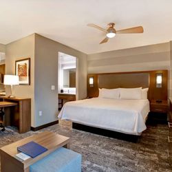 Hilton Garden Inn Summerville - Guest room