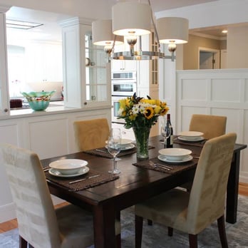 Lifespan Construction - a dining room with a table and chairs - General Contractors Near Me - Tumwater, Washington Lifespan Construction - a dining room with a table and chairs - General Contractors Near Me - Tumwater, Washington