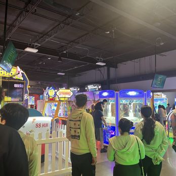 Humdingers - More games - Arcades Near Me - Paramus, New Jersey