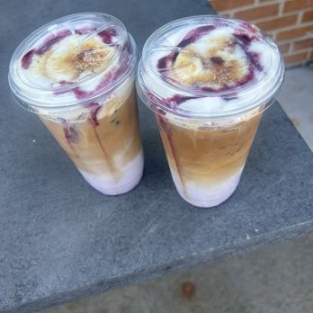 The Fox and Pantry - Blueberry Muffin lattes - Desserts Near Me - Plymouth, Minnesota The Fox and Pantry - Blueberry Muffin lattes - Desserts Near Me - Plymouth, Minnesota