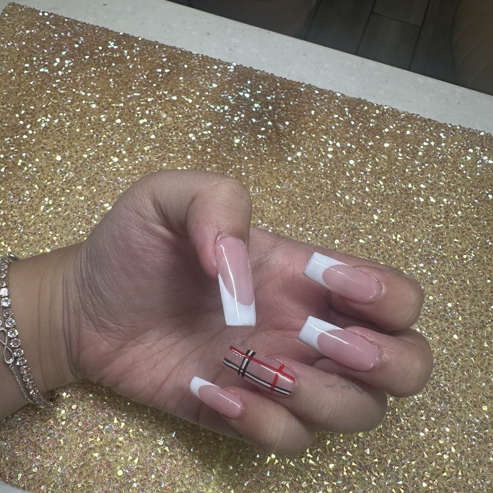 Nina Organic Nails & Spa - Nail Salons Near Me - San Dimas, California