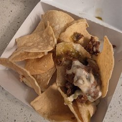 Del Taco - Pathetic excuse for their 3 Layer Queso Nachos