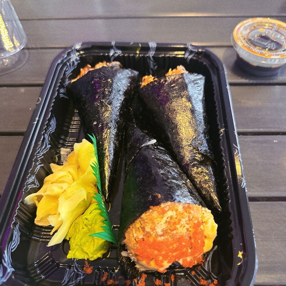 Yummy Sushi - Tuna Avocado Roll - Sushi Bars Near Me - Philadelphia, Pennsylvania Yummy Sushi - Tuna Avocado Roll - Sushi Bars Near Me - Philadelphia, Pennsylvania