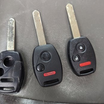 NH Mobile Locksmith - The customer wanted to have a spare key made for their old key - Keys & Locksmiths Near Me NH Mobile Locksmith - The customer wanted to have a spare key made for their old key - Keys & Locksmiths Near Me