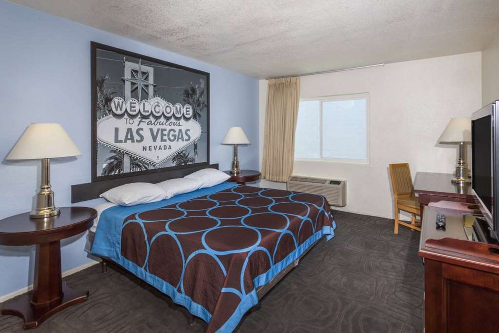 Super 8 by Wyndham Las Vegas North Strip/Fremont St. Area