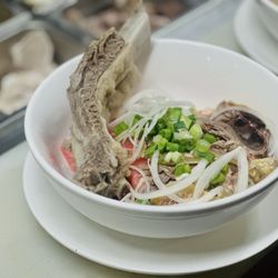Gạo Vietnamese Kitchen - Phở sườn bò - Beef rib Phở