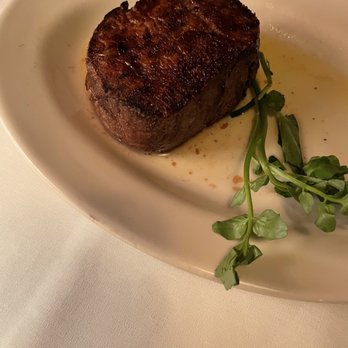 Lewnes' Steakhouse - Filet Mignon 13oz. - Steakhouses Near Me - Annapolis, Maryland