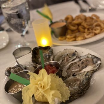 Old Original Bookbinders - 1/2 Dozen Oysters on the 1/2 Shell - Seafood Near Me - Richmond, Virginia Old Original Bookbinders - 1/2 Dozen Oysters on the 1/2 Shell - Seafood Near Me - Richmond, Virginia