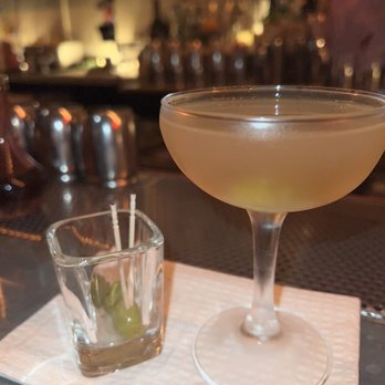 Attaboy - Cocktail Bars Near Me - Nashville, Tennessee