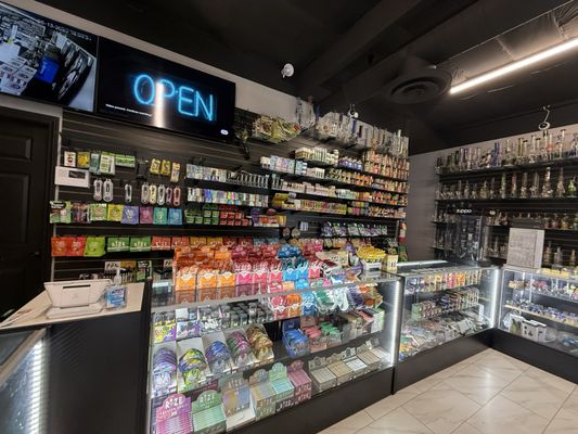 Exclusive Smoke Shop - CBD and Vape Store San Diego, 3539 Adams Ave, San  Diego, CA 92116, US