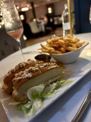 Scratch Bar Grill & Lounge by null