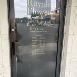 Royale Flower - Hours August 2024