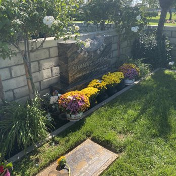 All Souls Mortuary - Jenni Rivera's Grave, really beautiful - Mortuary Services Near Me - Long Beach, California All Souls Mortuary - Jenni Rivera's Grave, really beautiful - Mortuary Services Near Me - Long Beach, California