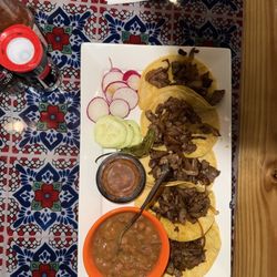Aztecas Restaurant & Cantina