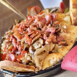 MACS- Macaroni and Cheese Shop - The #6 Hangover Mac