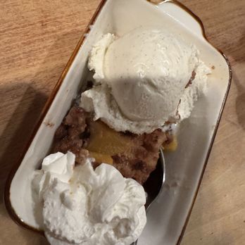 Jessop's Tavern - Dessert cobbler. Awesome!! - American Near Me - New Castle, Delaware