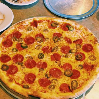 Tony's Pizza & Pasta - Basic pepperoni and jalapeño pizza, so goodddd - Pizza Near Me - The Colony, Texas