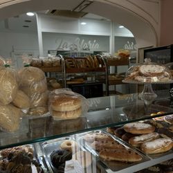 Panaderia la Gloria - Bakery interior