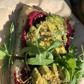 Cafe Aquatica - Avocado Toast with beat - Coffee & Tea Near Me - Jenner, California