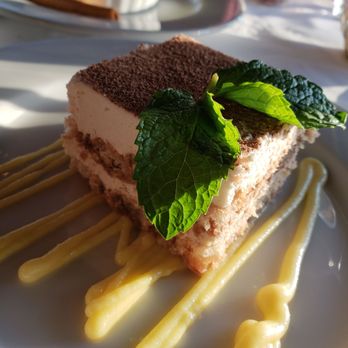 Bella Siena - Tiramisu - Italian Near Me - Benicia, California