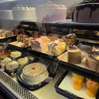 La Monarca Bakery & Cafe - Bakeries Near Me - South Pasadena, California La Monarca Bakery & Cafe - Bakeries Near Me - South Pasadena, California