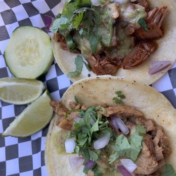 Las Maris - Regular Street Taco. Top is Jackfruit, bottom is vegan asada - Food Trucks Near Me - Stockton, California