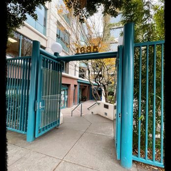 Kaiser Permanente - Outside - Ophthalmologists Near Me - San Francisco, California Kaiser Permanente - Outside - Ophthalmologists Near Me - San Francisco, California