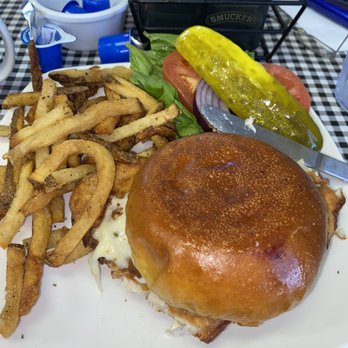 4 Way Cafe - Special off the menu request chicken sandwich delicious - Breakfast & Brunch Near Me - Flint, Texas 4 Way Cafe - Special off the menu request chicken sandwich delicious - Breakfast & Brunch Near Me - Flint, Texas