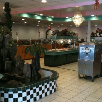 Jade Garden - the inside of a restaurant - Chinese Near Me - Monroe, Louisiana
