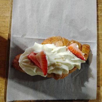 Miss Cruffin - Miss Cruffin. From the white chocolate ganache with fresh strawberries to the flakey croissant itself every bite takes you back to Paris - Bakeries Near Me - Jacksonville, Florida Miss Cruffin - Miss Cruffin. From the white chocolate ganache with fresh strawberries to the flakey croissant itself every bite takes you back to Paris - Bakeries Near Me - Jacksonville, Florida
