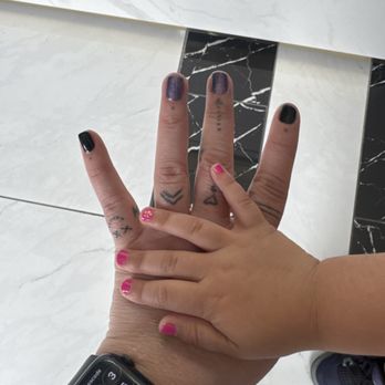 Nail Near Me - Nail Salons Near Me - Elk Grove, California