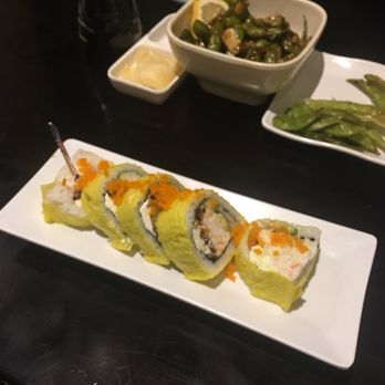 Sushi Kuchi - Shift Shell Crab Roll with cream cheese was perfect!! - Sushi Bars Near Me - San Diego, California Sushi Kuchi - Shift Shell Crab Roll with cream cheese was perfect!! - Sushi Bars Near Me - San Diego, California