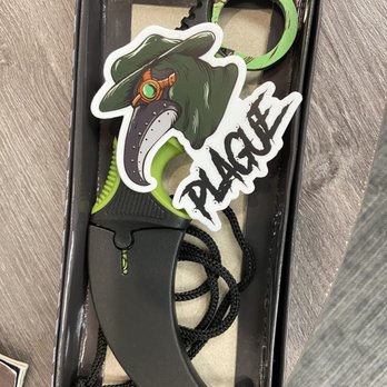 Cutting Edge - Plague knife in the sheath. - Sporting Goods Near Me - Mesa, Arizona