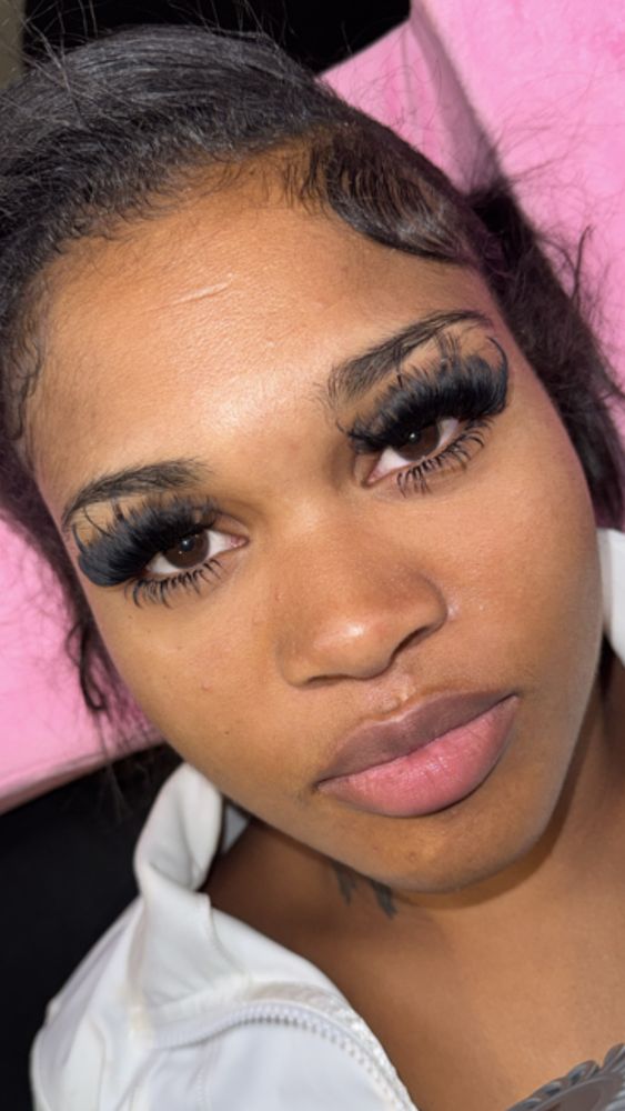 Glam Lash By Jazz Logo